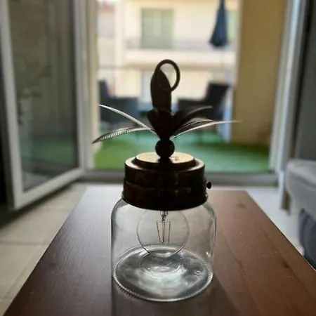 Lägenhet Bottero-joli Avec Terrasse 5 Mins De La Nice