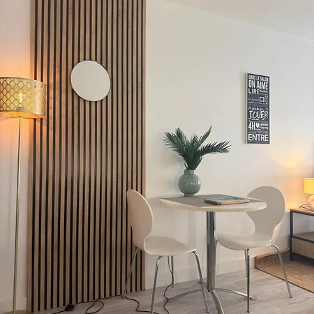 Bottero-joli Avec Terrasse 5 Mins De La Appartement *