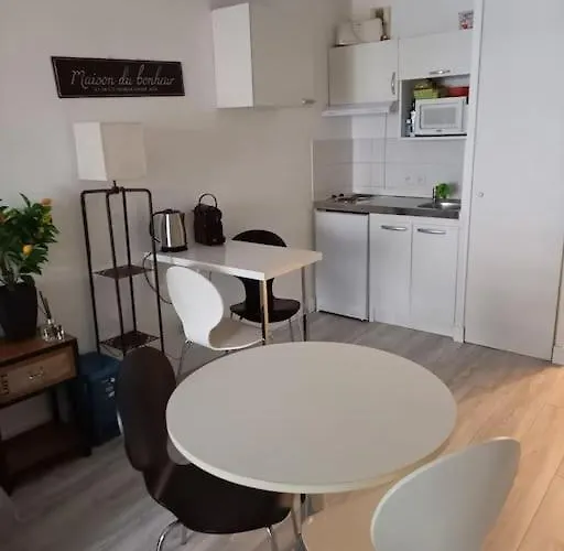 Bottero-joli Avec Terrasse 5 Mins De La Διαμέρισμα