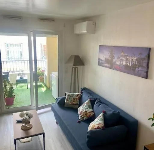 Διαμέρισμα Bottero-joli Avec Terrasse 5 Mins De La