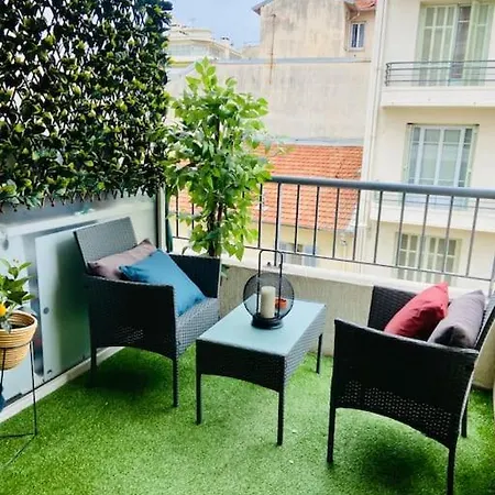 Bottero-joli Avec Terrasse 5 Mins De La *