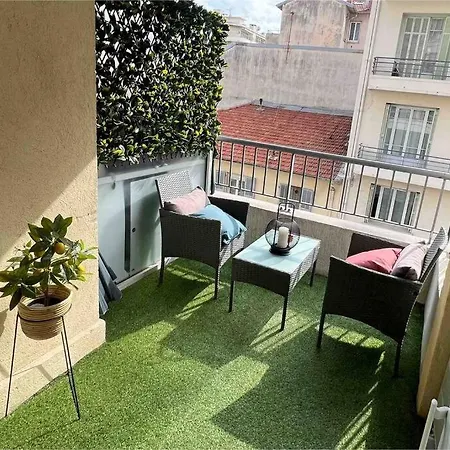 Bottero-joli Avec Terrasse 5 Mins De La * Nizza